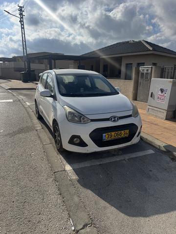 יונדאי i10