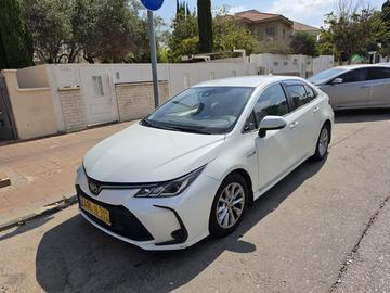 טויוטה קורולה