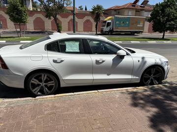וולוו S60
