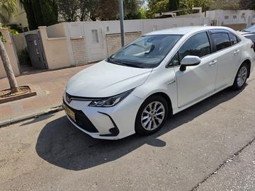 טויוטה קורולה