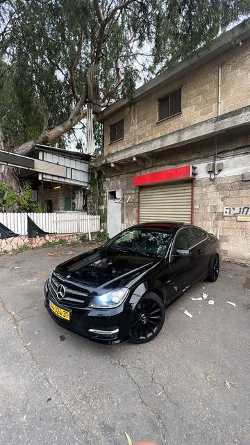 מרצדס-בנץ C 180