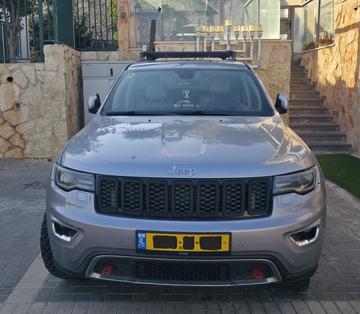 ג׳יפ גרנד צ׳ירוקי
