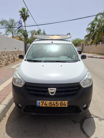 דאצ׳יה דוקר