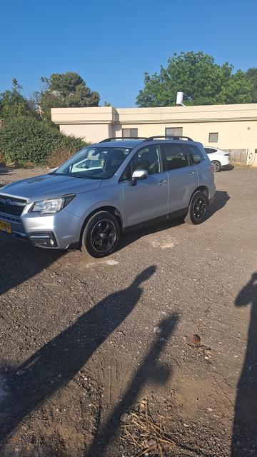 סובארו פורסטר