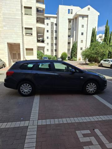 אופל Astra