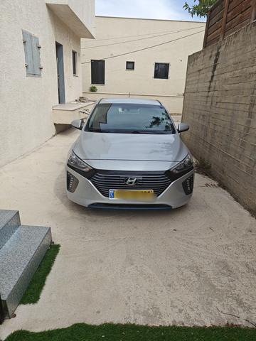 יונדאי איוניק