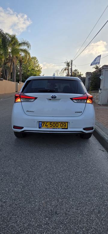 טויוטה אוריס