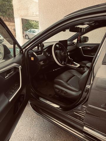 טויוטה RAV 4