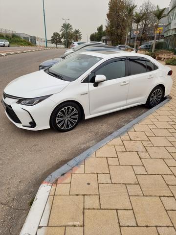 טויוטה קורולה