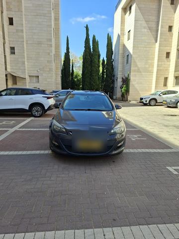 אופל Astra