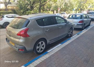 פיג׳ו 3008