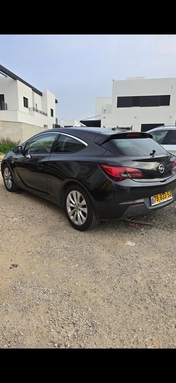 אופל Astra