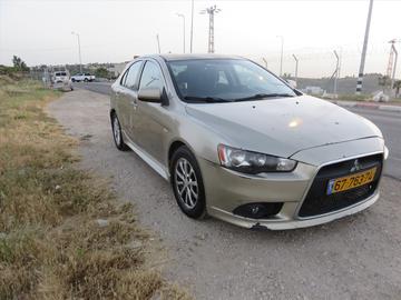 מיצובישי לנסר
