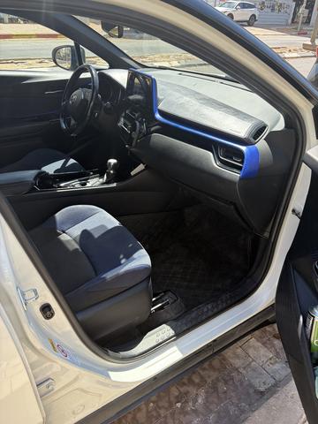 טויוטה C-HR