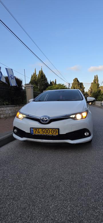 טויוטה אוריס
