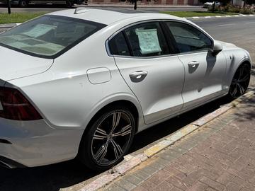 וולוו S60