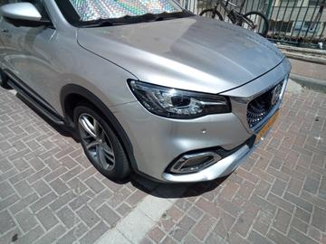 אם ג׳י EHS PHEV