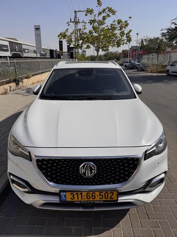 אם ג׳י EHS PHEV