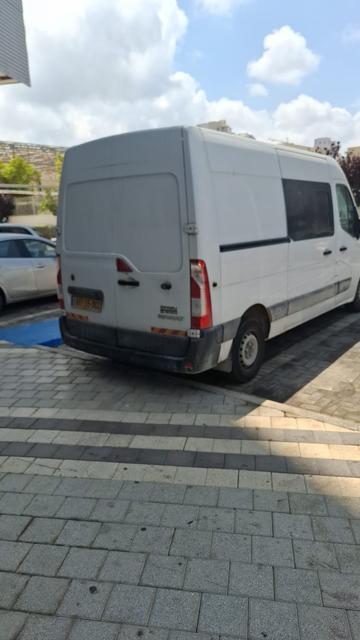 רנו מאסטר
