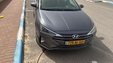 יונדאי אלנטרה