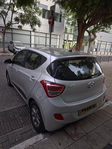יונדאי i10